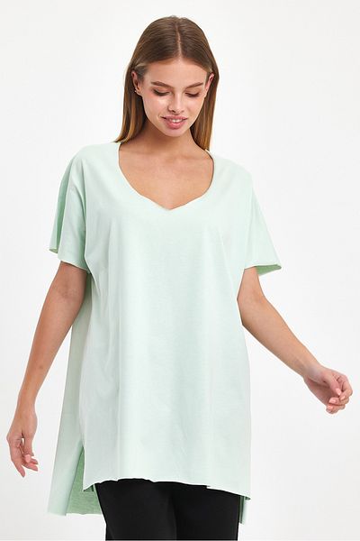 AMAZING CRASH Women's V-Neck Slit Oversize Basic T-Shirt