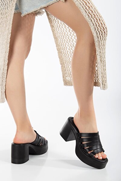 MFT AYAKKABI 8 см готові тапочки з широкою підошвою та ремінцем, чорні