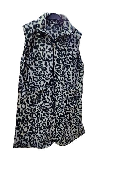 DHDmoda Black and White Leopard Print Zippered Pocket Fleece Vest