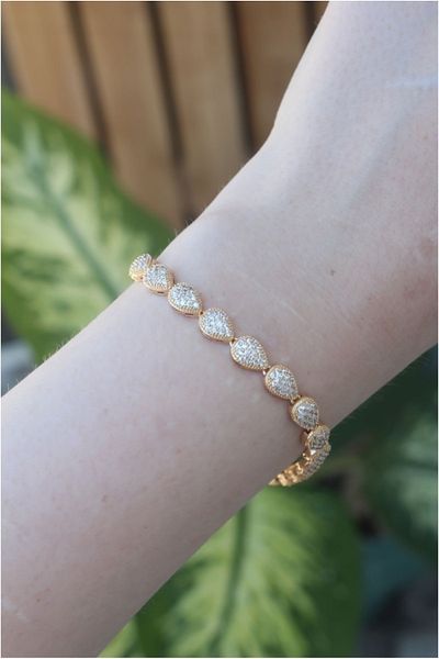 Skygo Gold Color Drop Model Vip Series Brass Zircon Bracelet - TJ-BB6077