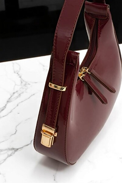 ZİVORA Geantă de umăr și mână din piele lacuată pentru femei, model baguette, cu închidere cu fermoar, cu detaliu special de curea