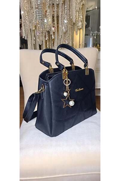 ZİVORA Чорна сумочка Butterfly Charm з деталями для руки та плеча