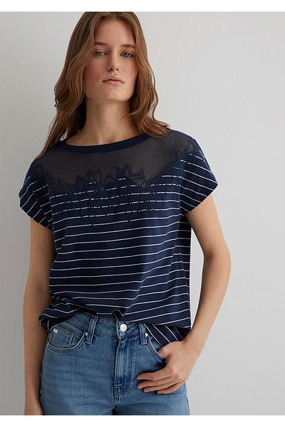 Mavi Marineblau gestreiftes T-Shirt mit Spitzendetail, reguläre Passform 1612306 -85500