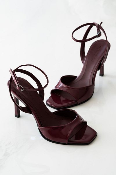 sovrana High Heels - Single Strap Bordro Patent Leather