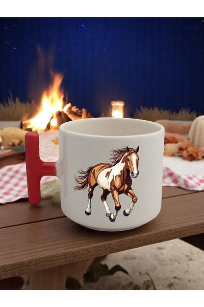 lili hediyelik Horse Printed 3-Piece Red Handled Mug