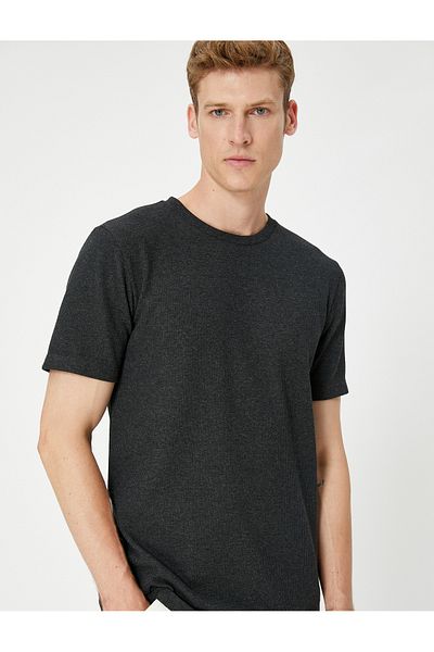 Koton Slim Fit T-Shirt Κοντό μανίκι με λαιμόκοψη