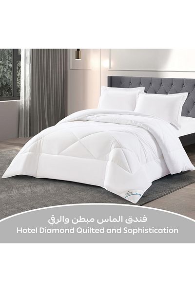 Donetella طقم لحاف من 3 قطع - مقاس كينج 260 × 240 سم، مصنوع من الألياف الدقيقة، مبطن بحشوة 350 جرامًا للمتر المربع
