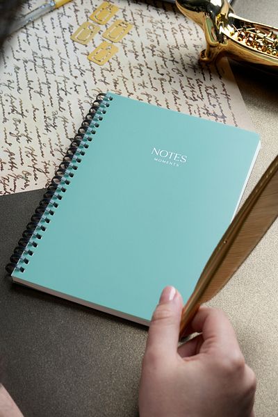 Victoria's Journals Silicone Spiral Notebook 80 Gr Ivory A5 Lined
