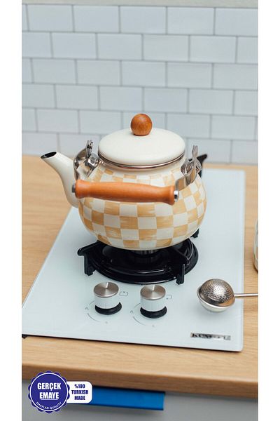EMAYlab Beige Enameled Kettle
