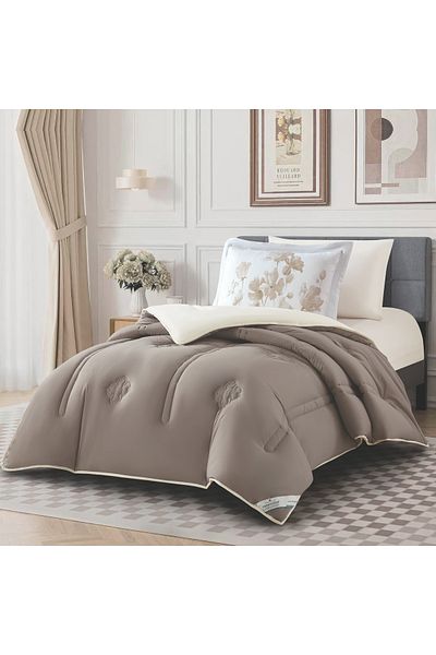 Donetella طقم لحاف من 4 قطع - مقاس مفرد 170×230 سم، مصنوع من الألياف الدقيقة، مبطن رقميًا بحشوة 350 جرامًا للمتر المربع