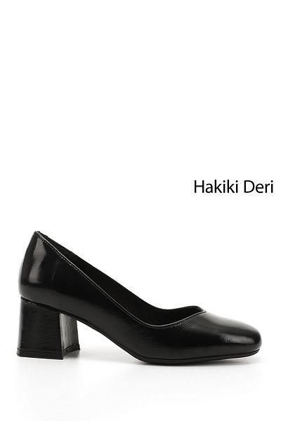 GÖNDERİ(R) Women/Girls Black Patent Leather Blunt Toe Medium Thick Heeled Genuine Leather Shoes