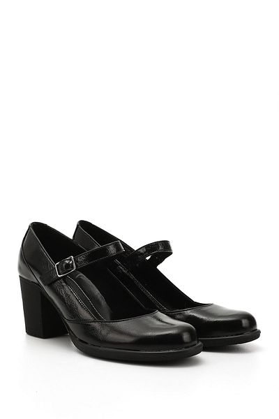 GÖNDERİ(R) Women/Girls Black Patent Leather Blunt Toe Medium Thick Heeled Genuine Leather Shoes