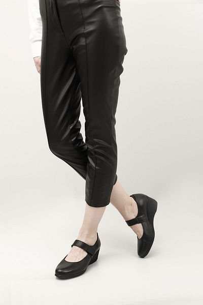GÖNDERİ(R) Women's Black Wedge Sole Genuine Leather Shoes