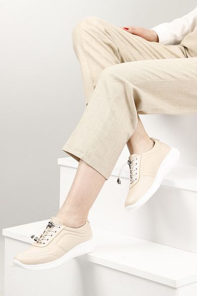 GÖNDERİ(R) Women's Beige Lace-Up Padded Sole Genuine Leather Sneakers
