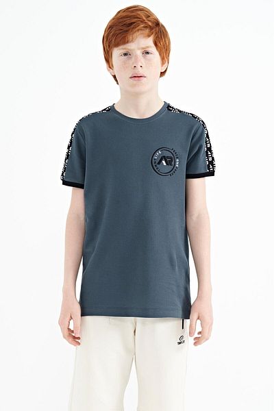 TOMMY LIFE Tricou pentru băiat, verde pădure, cu umeri, cu detaliu, cu decor standard, cu decolteu - 11121