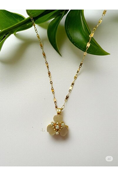 magische Gold Renk Narin Çiçek Detaylı Zarif Taşlı Dönen Kolye