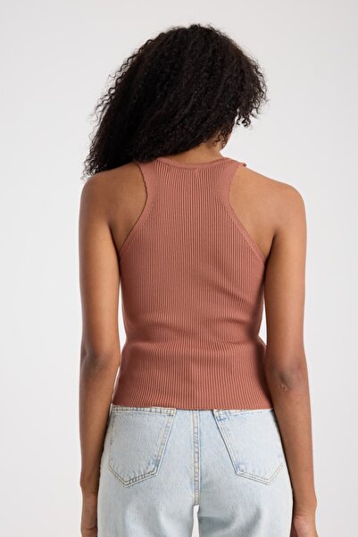 İLKCET MODA Γυναικεία Crop Πλεκτά με Στριφτό Αμάνικο Λαιμόκοψη