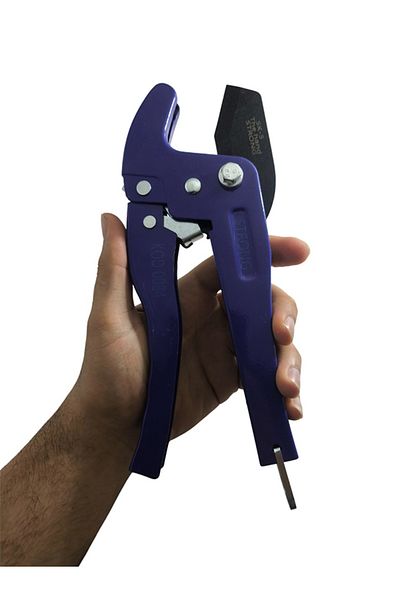 ÖZGÜN Professional Pprc Plastic Pipe Cutting Shears 42 mm