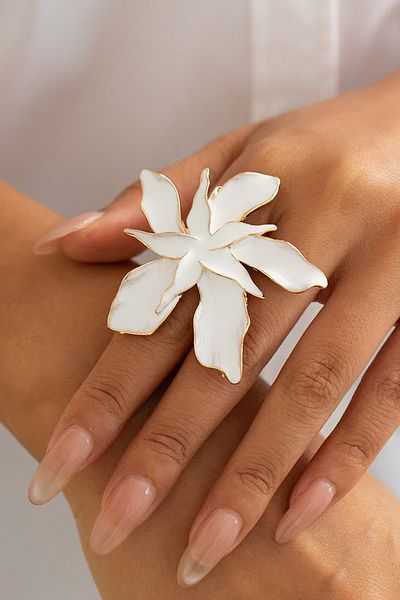 Glaren Big Flower White Enamel Gold Color Women's Ring