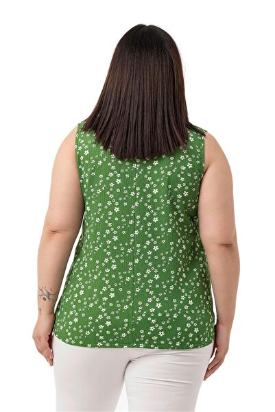 DISENTIS MODEST Plus Size Floral Print V Neck Sleeveless Green Blouse with Side Slit Detail