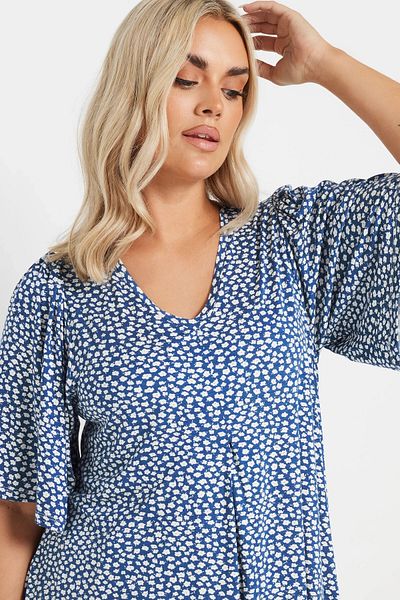Stil Diva Bluză cu model de mărime mare, cu decolteu în V, cu mâneci scurte, cu model 303624