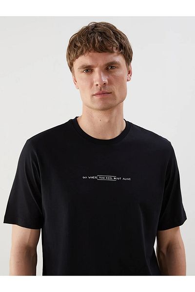 LC Waikiki Мъжка тениска LCWAIKIKI Classic Black с кръгло деколте и щампа от пениран памук