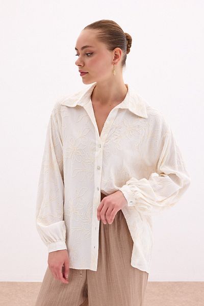 Sateen Cămașă din viscoză cu broderie florală - crem
