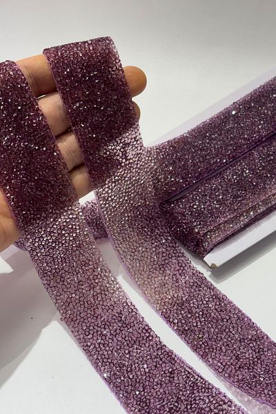 Limelia Plum Iron-On Adhesive Strip Stone Beads 4 cm