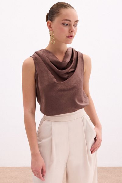Sateen Degaje Collar Satin Blouse - Brown