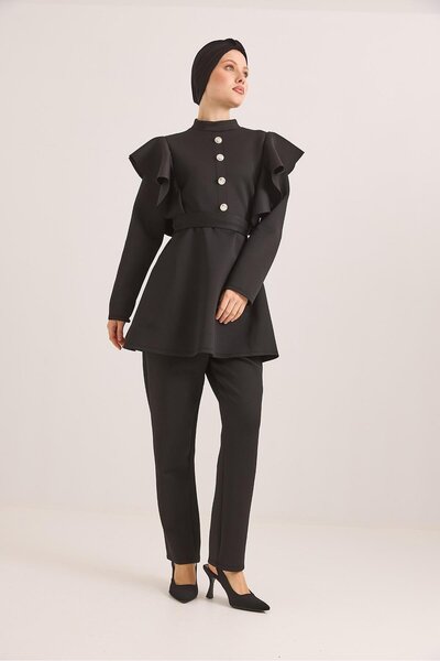 Raneel Kazançlı Alışveriş بدلة غوص بياقة واقفة وأكمام مكشكشة باللون الأسود