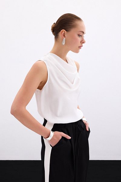 Sateen Plunging Neck Satin Blouse - Ecru