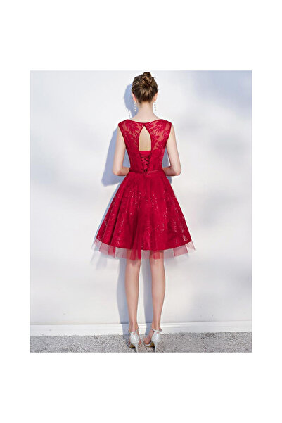 OEM Short red dress embroidered with sequins