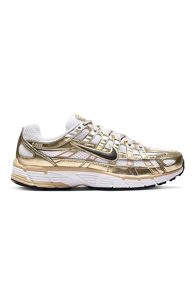 Nike Sneaker daily shoe p-6000 premium