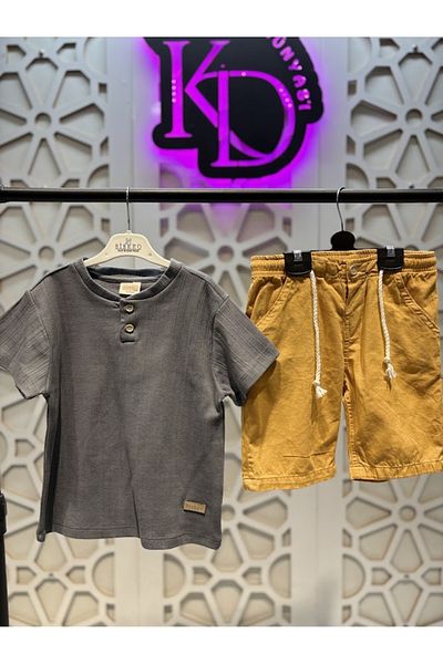 KUMRUNUN DÜNYASI Short Sleeve T-Shirt and Shorts'2-Piece Bottom Top Boys' Set