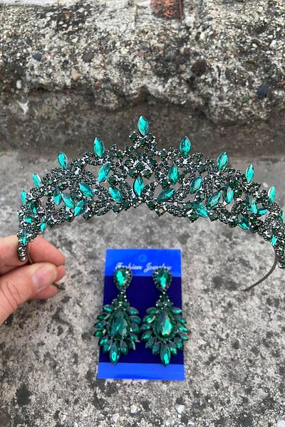 Hobigram Clara Green Bridal Henna Crown Special Occasion Accessory Women's Crown and Wide Shuttle Earrings Set