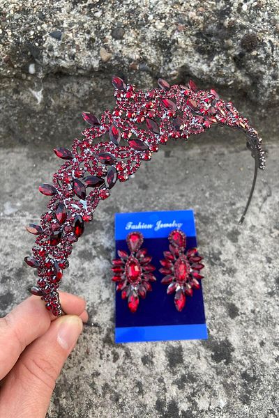 Hobigram Clara Burgundy Bridal Henna Crown Special Occasion Accessory Women's Crown and Thin Shuttle Earring Set