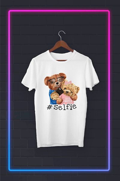Pisa Art Бяла тениска с VIP дизайн - tedi Selfie