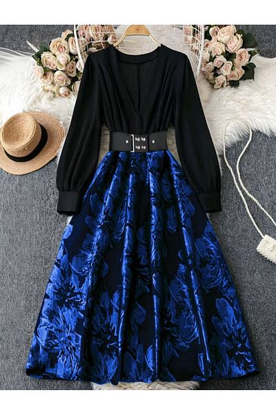 zümrüt moda σατέν φόρεμα με λαιμόκοψη σε λουλούδια και ζώνη 1793