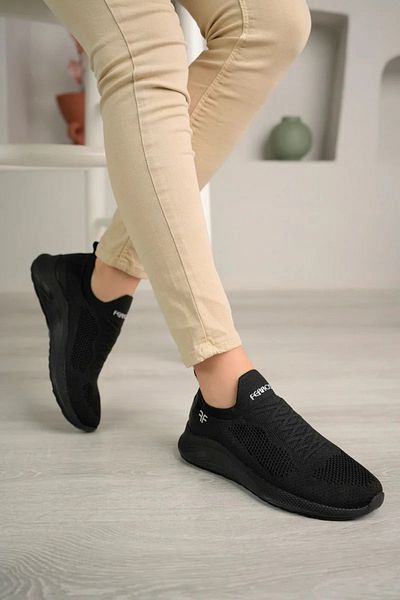 QUNDIR Unisex Black Flexible Breathable Walking Lightweight Knitwear Shoes