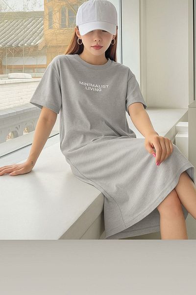 Machetta Tricou cu imprimeu minimalist pentru femei Rochie/tunica cu decolteu