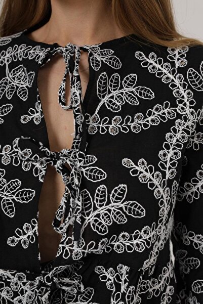 ALPACO Bluză Brode cu legături cu fundă - Negru -COLECȚIE