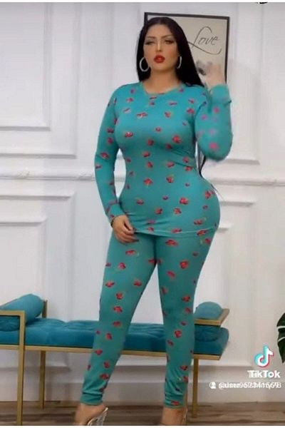 Genrics Cherry cotton warm pajama set, size 50-90 kg