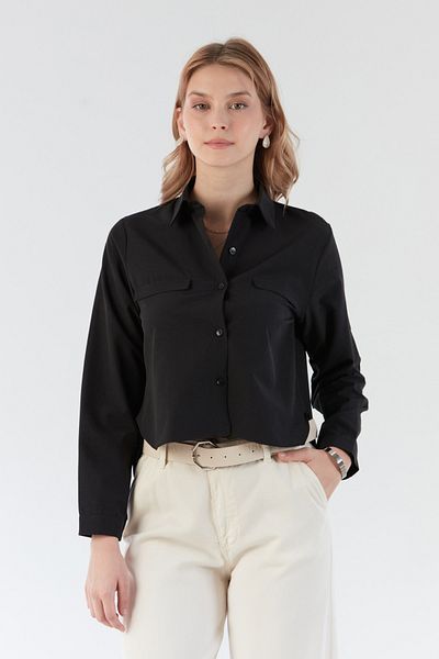 Fulla Moda Βασικό πουκάμισο με λεπτομέρεια τσέπης με μακριά πλάτη