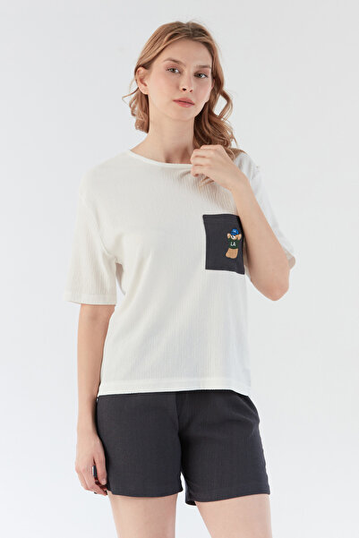 Fulla Moda Bürümcük Kumaş Ayıcık Nakışlı Cepli Şortlu Takım