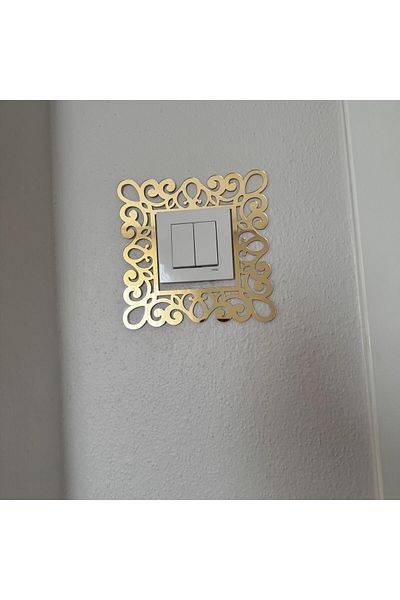 HARPİES Single Gold Plexiglass |   Standard Piriz Frame | Single Gold Socket | 17*17cm | Pr8009