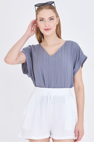 armonika Women's Gray V-Neck Oversize Blouse with Side Slits and Long Double Sleeve Detail on the Back Arm-24Y001074