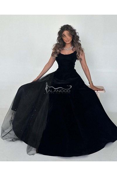 ALANOOD FASHION Velvet dress with shiny tulle cloche