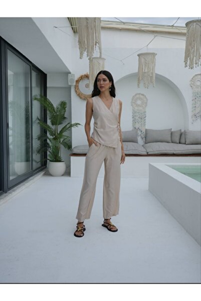 Elizar Moda بدلة بيج ياندان مع حزام