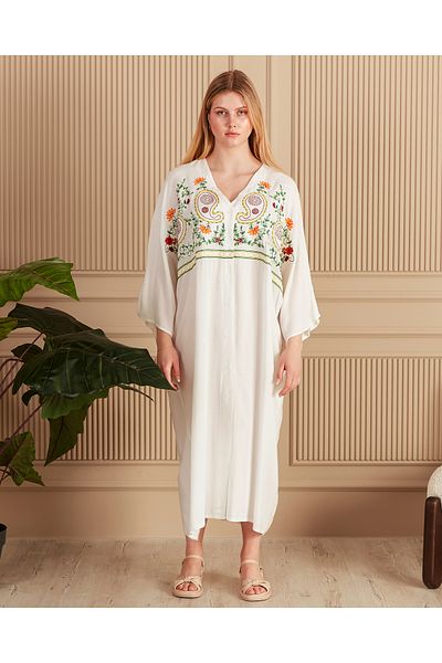 EMY TEKSTİL Women's Large Size Embroidered Buttoned Viscose Long Dress White