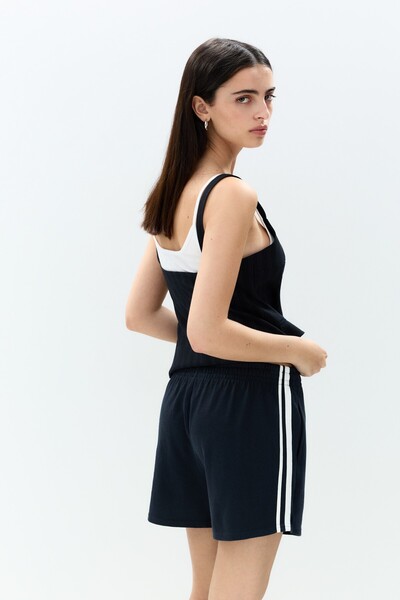 Pull & Bear Yan çizgili spor bermuda